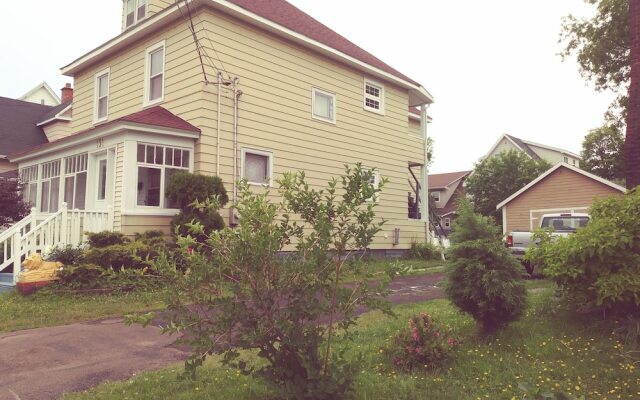 Glory Guest House