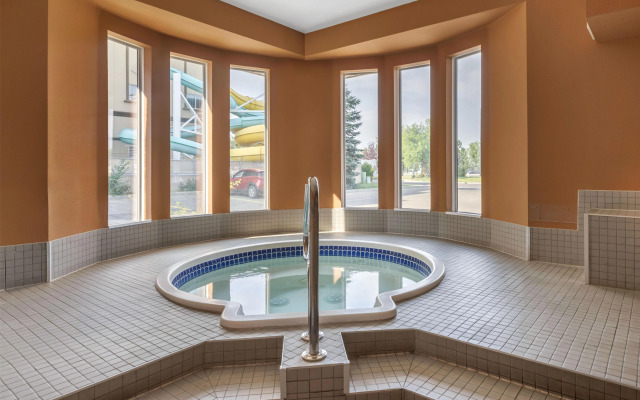 SureStay Plus Hotel by Best Western Lethbridge