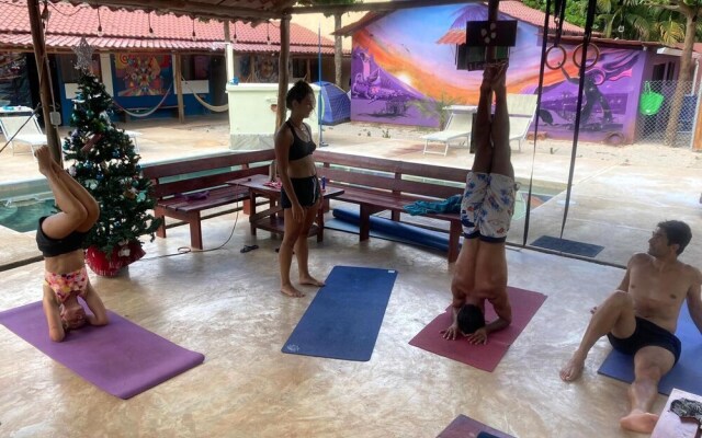 TamaHostel & Glamping