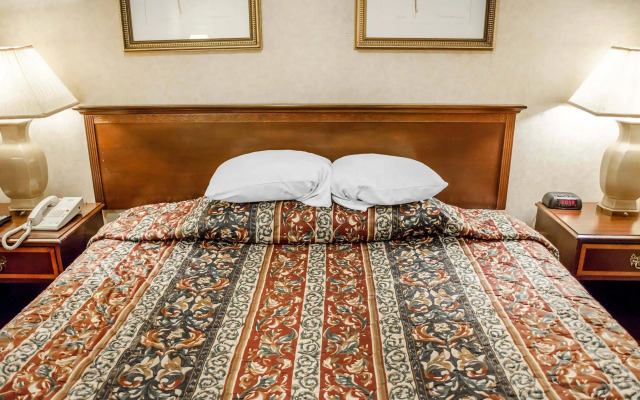 Rodeway Inn Dillsburg