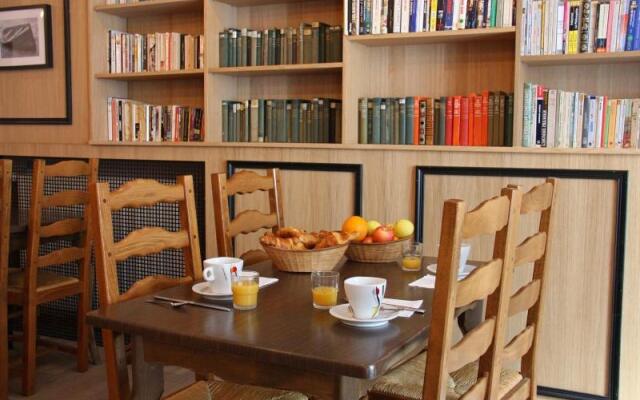 Hôtel Les Bateliers