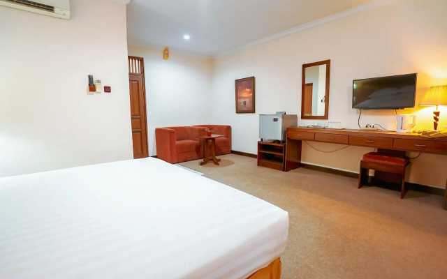 The Priangan Hotel I Yos Sudarso