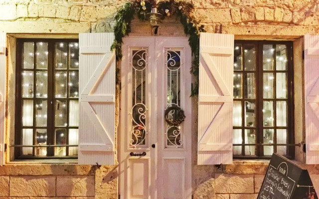 Serin Alacati Boutique Hotel