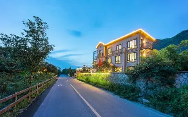 Anji Tanfeng Homestay