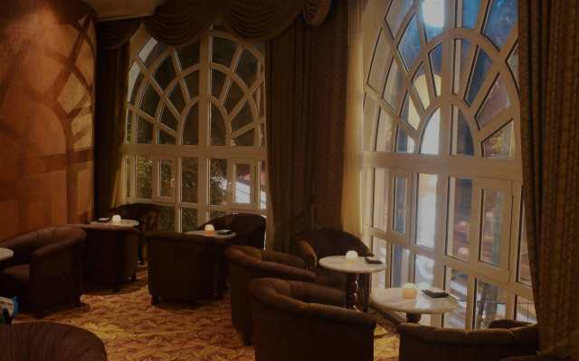 The Green Park Hotel