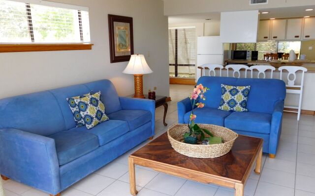 Pines & Palms Resort