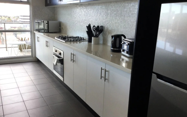 Sub Penthouse On Barkly Street