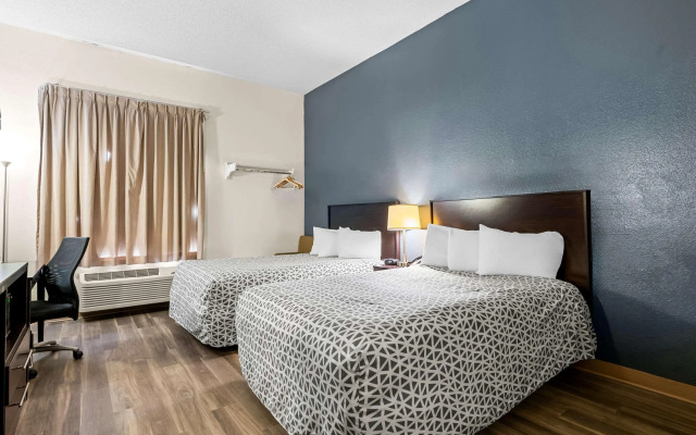 Townhouse Orlando West (ex.Red Roof Inn Orlando West - Ocoee)