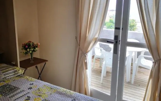 LEVANTE19 Estudio Naturista primera línea