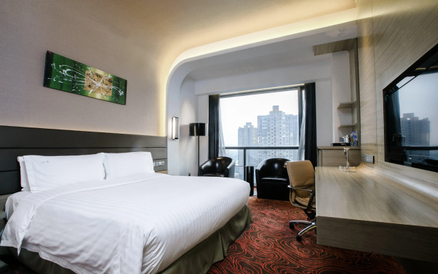 Holiday Inn Shanghai Songjiang by IHG