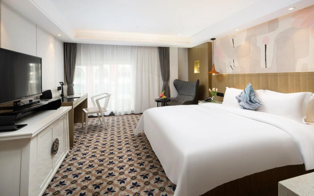 Paco Business Hotel - Longkou West