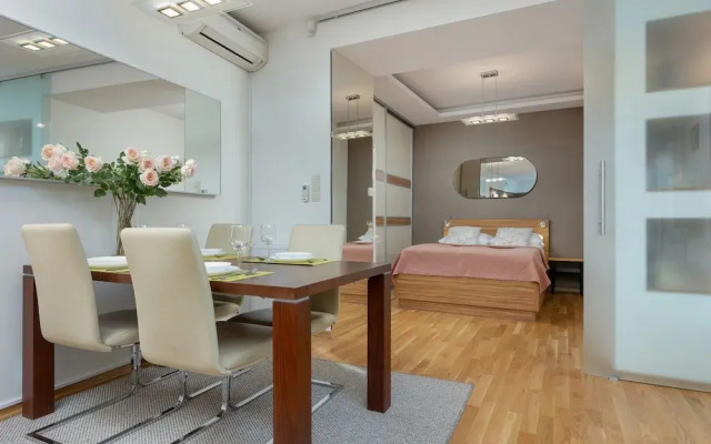 Apartment Nowy Świat Warsaw by Renters