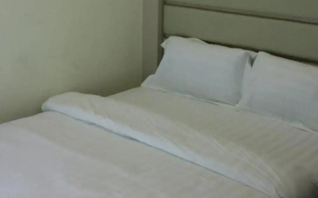 Ocean 77 Hotel