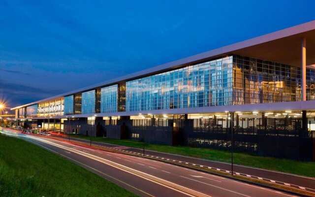 Sheraton Milan Malpensa Airport Hotel & Conference Center