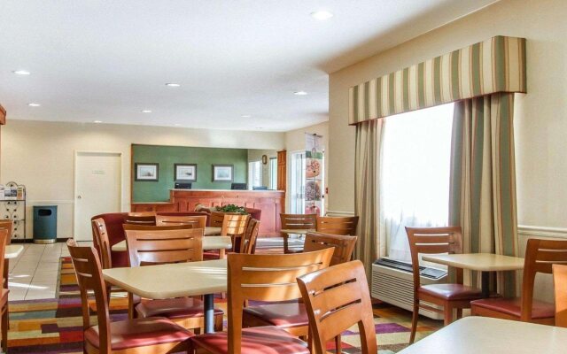 Quality Inn & Suites Keokuk North