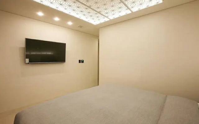 Sincheon Lavieen Hotel