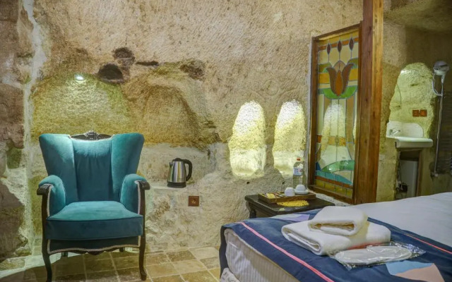 Gibos Cave Hotel