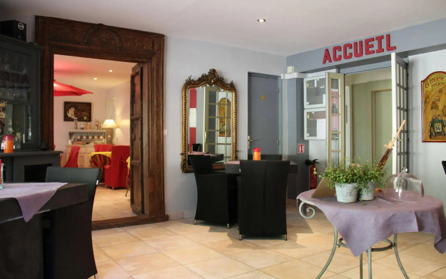 Hôtel De La Chapelle