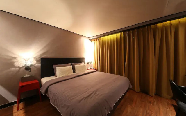 Hotel Frenchcode