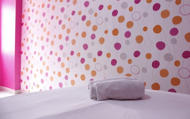 Private & Relaxing 2BR at Sudirman Suites Apartment By Travelio