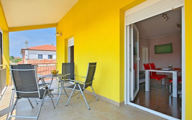 Lovely Apartment in Kaštel With Swimming Pool