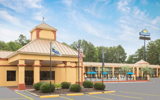 Days Inn by Wyndham Orangeburg South