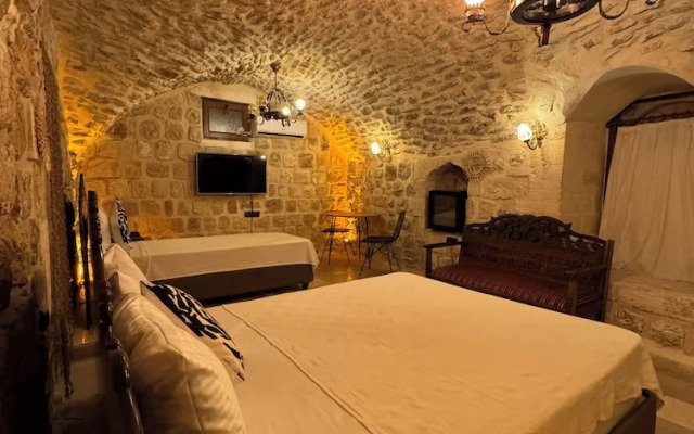 Babussor konağı