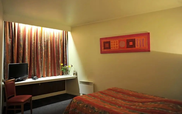 Hôtel AGENA Lille Aéroport Lesquin