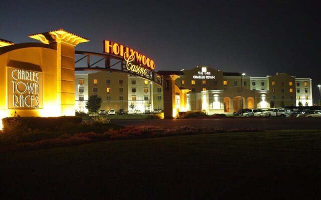 The Inn at Charles Town - Hollywood Casino