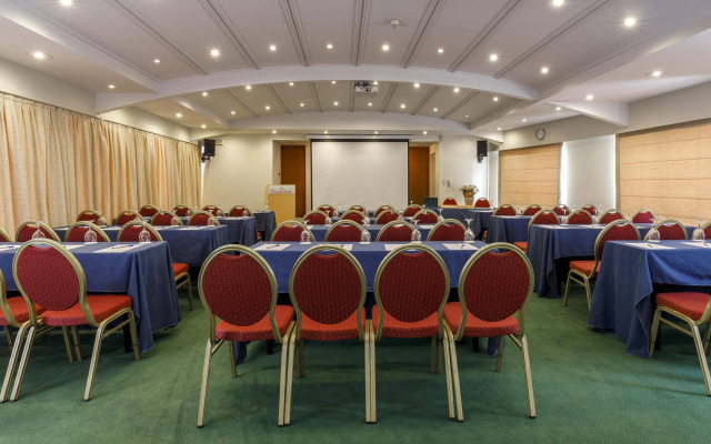 Best Western Plus Hotel Plaza