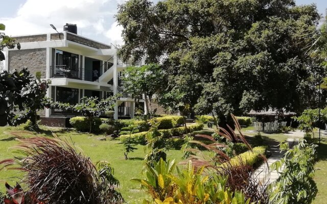 White Stone Beach Resort