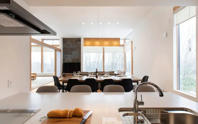 Aoyama Lodge