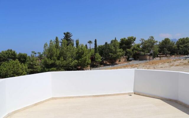 Villa Pergola by Amy Villas