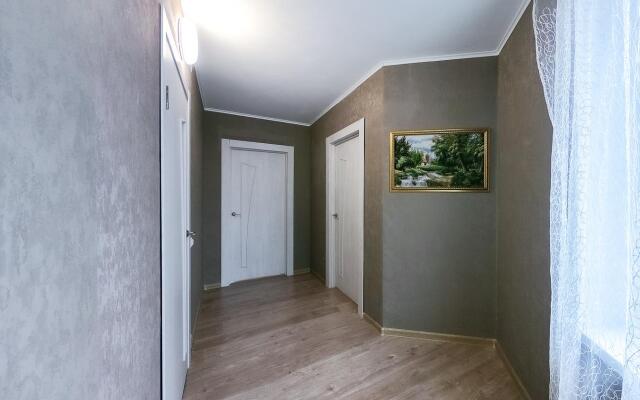 ApartHause на переулке Широкий