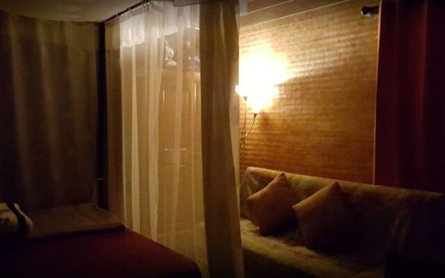 Baan Aunjai Homestay