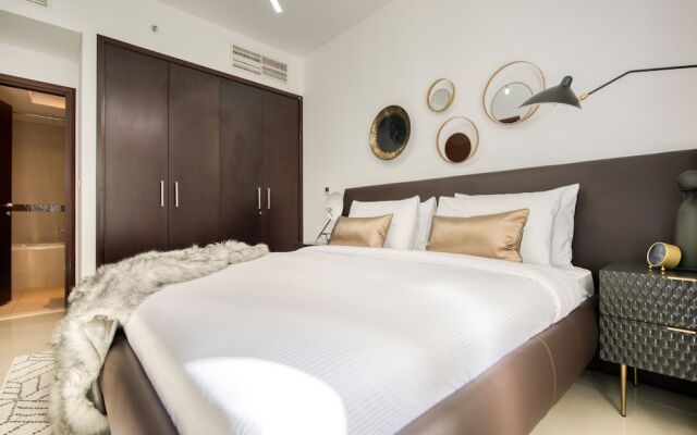 Maison Privee - Chic Apt w/ Luxury Lifestyle & Burj Khalifa Views