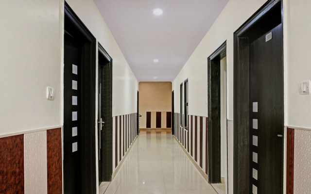 Itsy by Treebo - Ashoka Grand