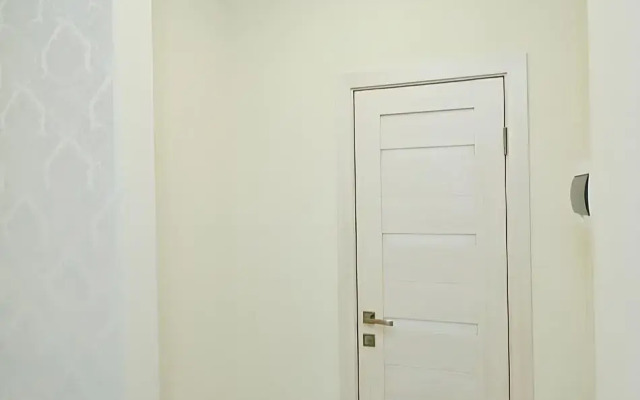 Harter Rooms on 17 Entuziastov Street