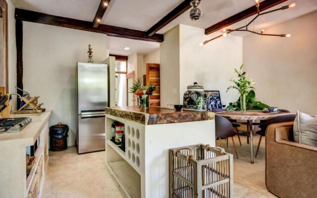 Beachfront luxury villa- 2 bedrooms