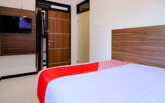 OYO 2390 Harmoni Merak Homestay