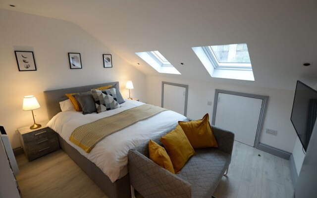 Simplistic Apartment in Coventry near Belgrade Theatre