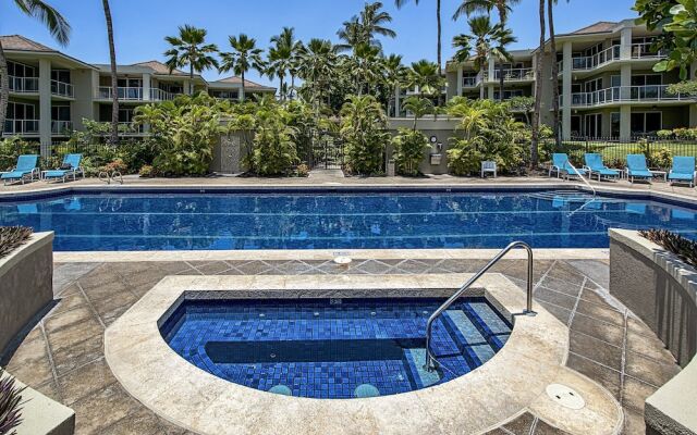 Vista Waikoloa B-206 2 Bedroom Condo by RedAwning