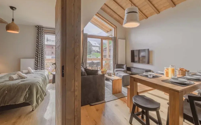8 Guest Apartment With Luxury Spa Access