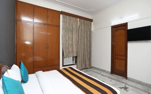 OYO 14408 Corple Stays