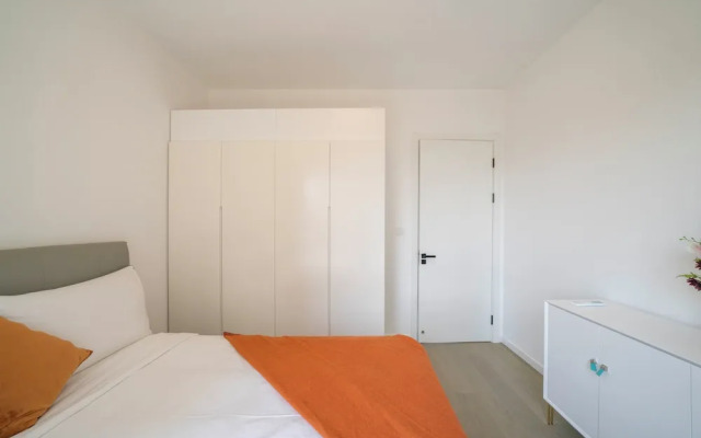 Tyms 3BR 2BA Apt Novel Garden Metro