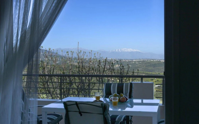 Blue Sky Villa in Crete