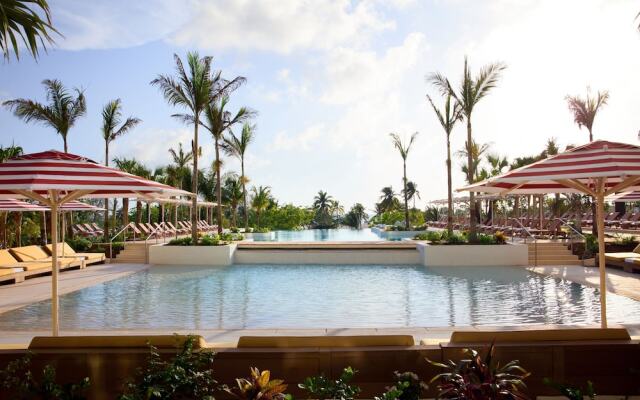 Hotel Indigo Grand Cayman by IHG