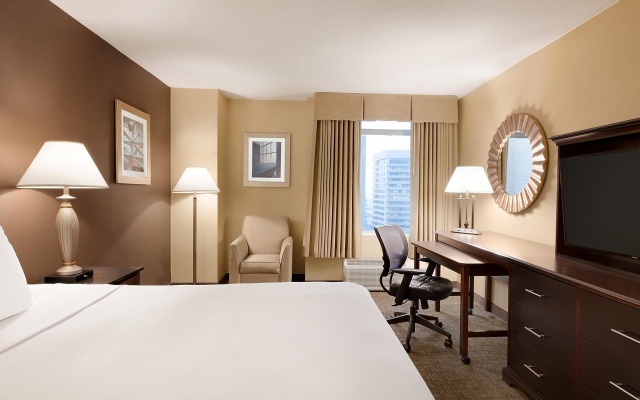 Crowne Plaza Crystal City-Washington, D.C., an IHG Hotel