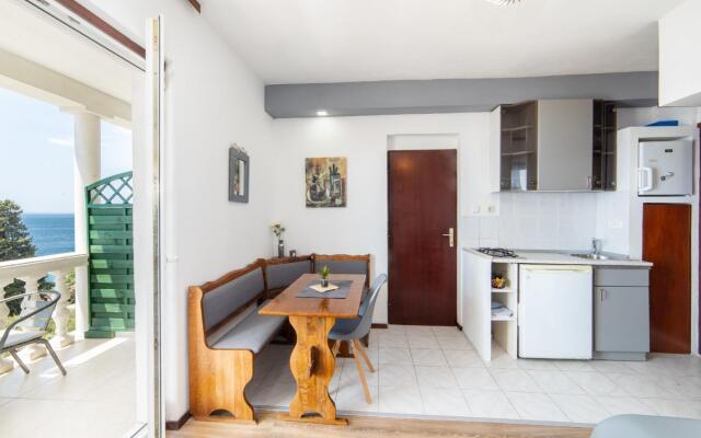 More - 60m from the sea - A5 Dijana(2+2)