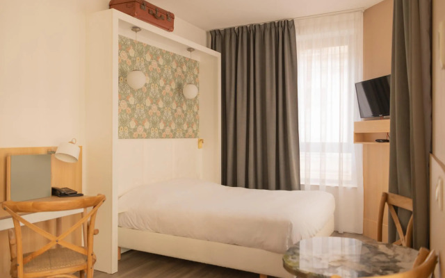 CALM Appart' & Hostel